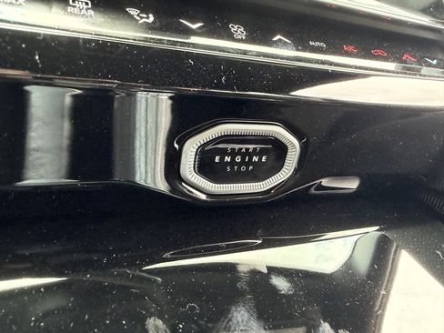 New 2026 Jeep Grand Cherokee Altitude image 41