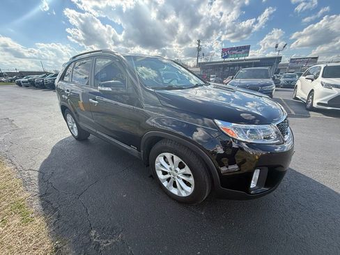 Used 2015 Kia Sorento EX image 1