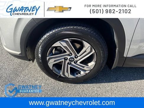 Used 2023 Hyundai Santa Fe SEL w/ Cargo Package FWD image 9