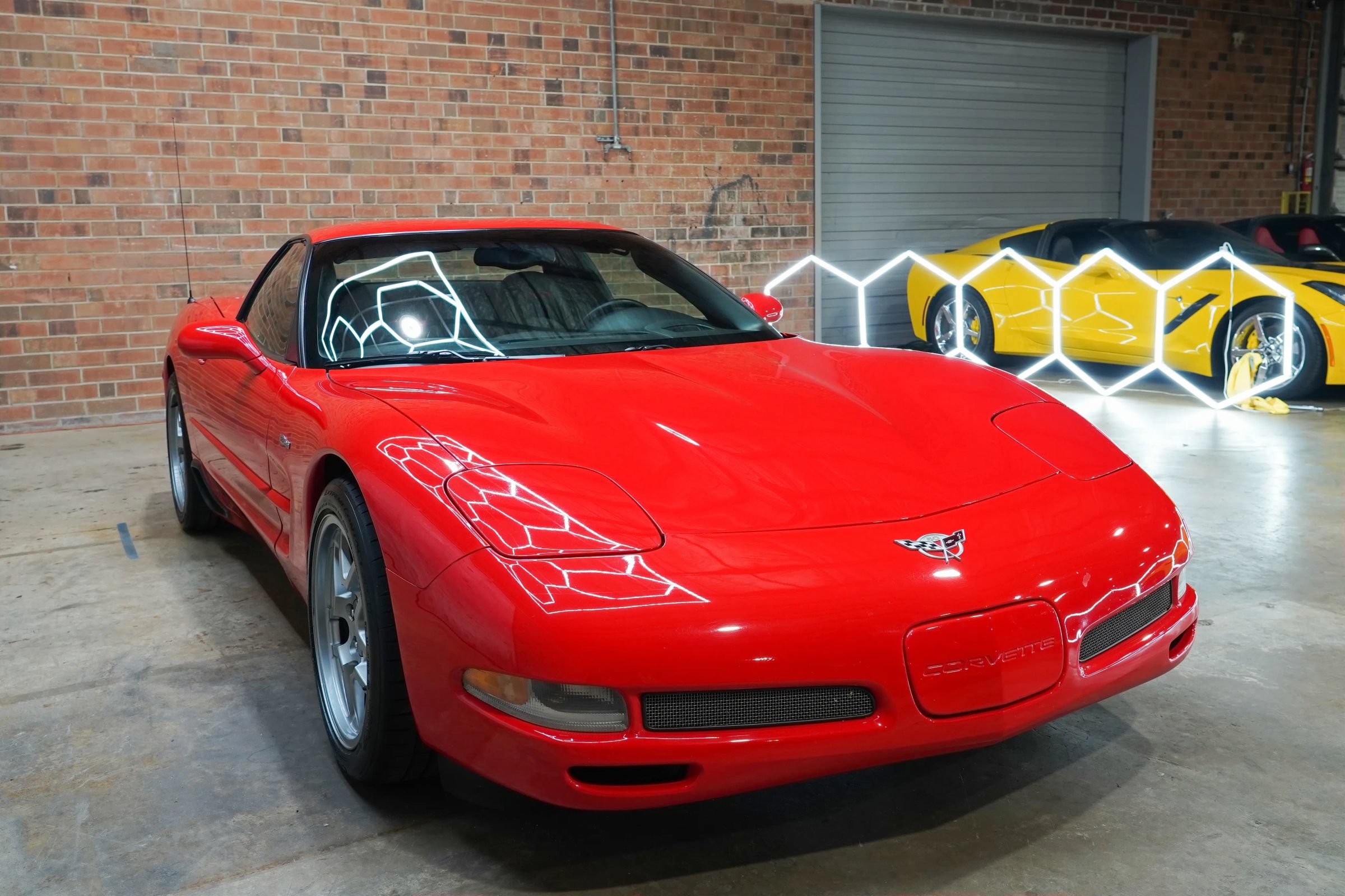 Used 2003 Chevrolet Corvette Z06 w/ Memory Package, 3 Drivers RWD image 4