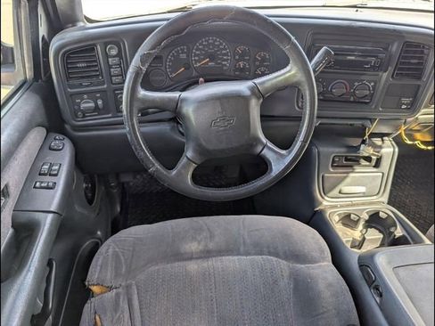 Used 2002 Chevrolet Silverado 1500 LS w/ Off-Road Pkg image 7