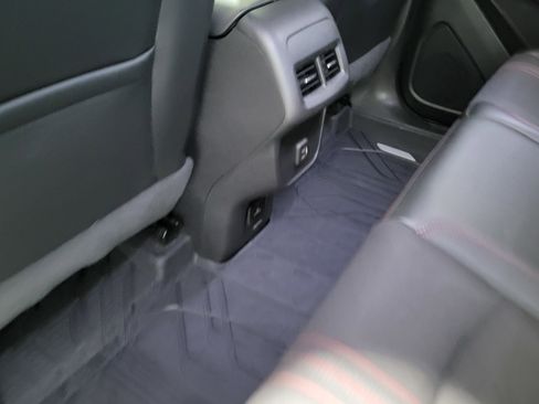 Certified 2023 Chevrolet Equinox RS image 36