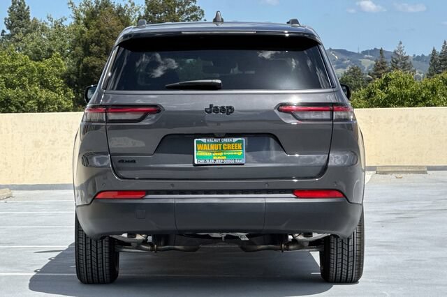 New 2026 Jeep Grand Cherokee L 4WD image 5