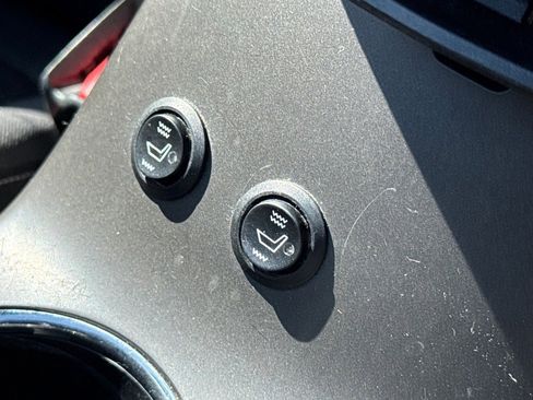 Used 2017 Kia Forte LX w/ LX Popular Package image 18