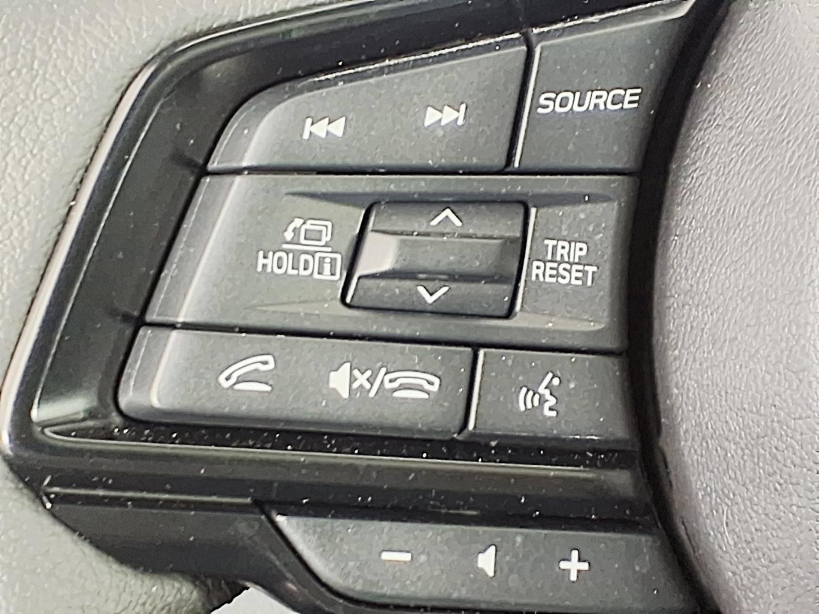 Used 2026 Subaru Outback Limited AWD/4WD image 18