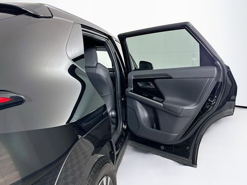 Used 2024 Toyota bZ4X XLE w/ Weather Package image 31