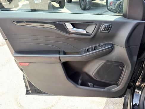 Used 2023 Ford Escape ST-Line Elite w/ Premium Technology Package AWD/4WD image 19