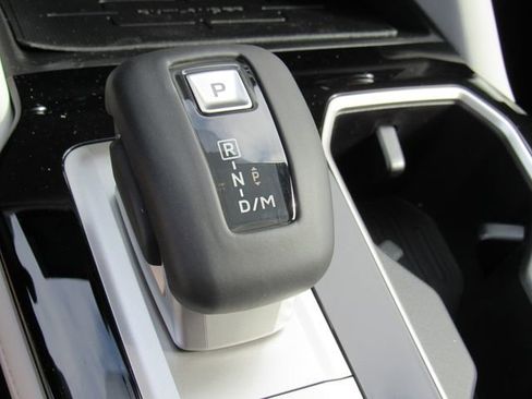 New 2026 Mitsubishi Outlander SE image 20