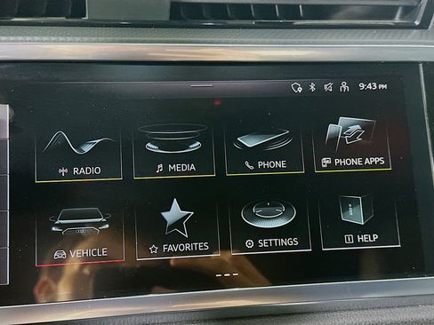 Used 2024 Audi Q3 2.0T Premium image 21