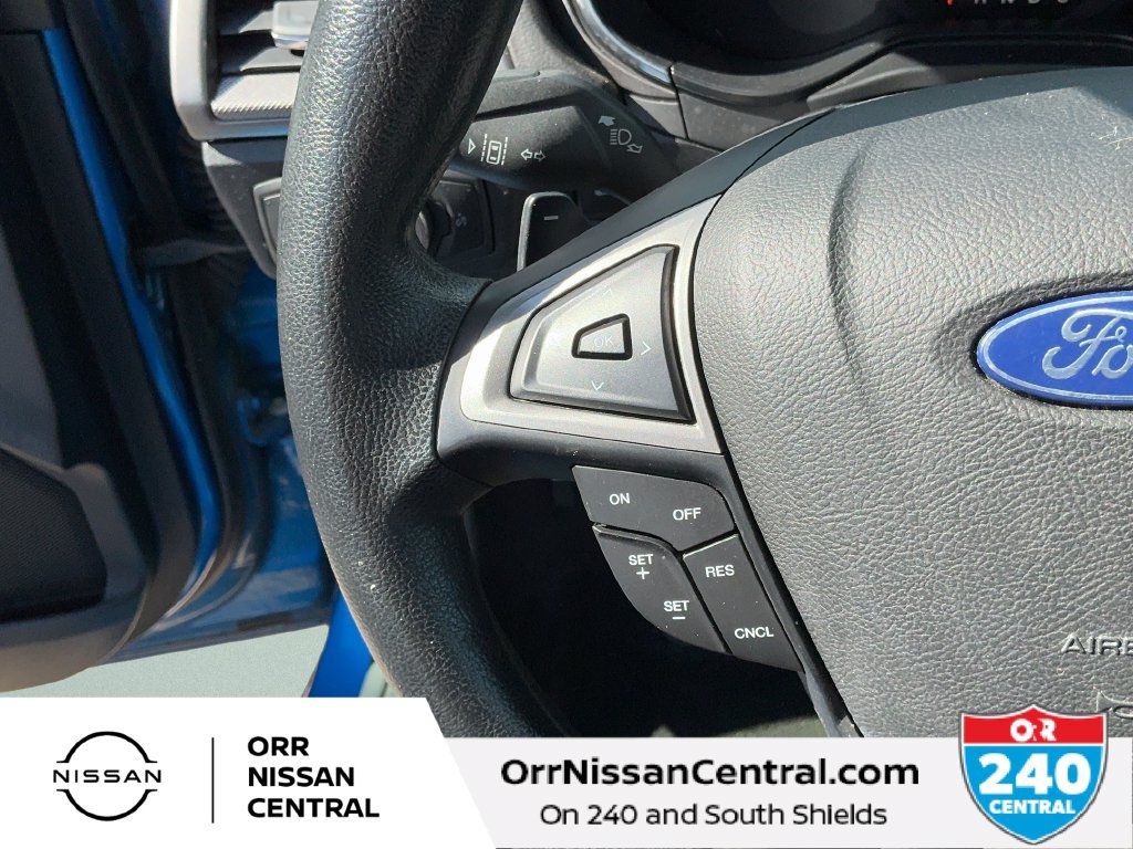 Used 2019 Ford Fusion SE FWD image 18