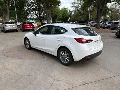 Used 2016 MAZDA MAZDA3 i Touring FWD image 3
