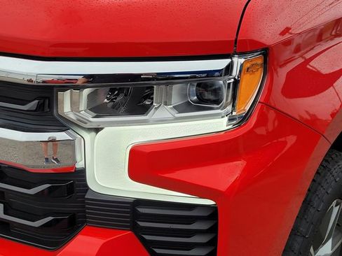 New 2026 Chevrolet Silverado 1500 LT w/ Z71 Off-Road Package image 5