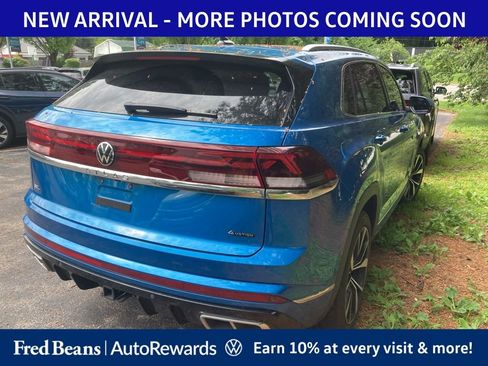 Used 2024 Volkswagen Atlas Cross Sport SEL Premium R-Line AWD/4WD image 6