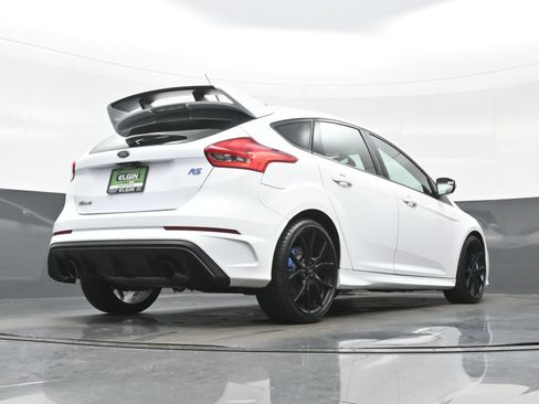 Used 2016 Ford Focus RS AWD/4WD image 34