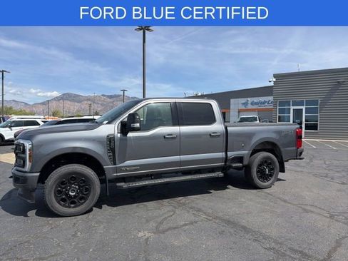 Used 2025 Ford F350 Lariat w/ Black Appearance Package AWD/4WD image 11