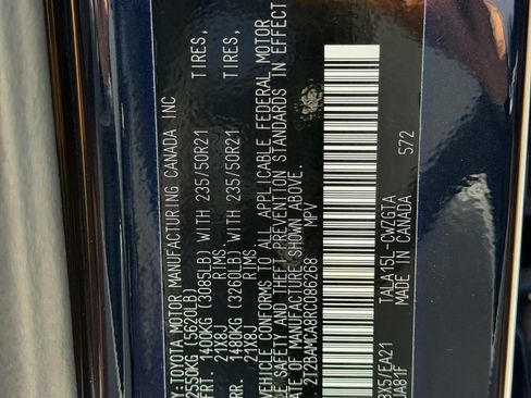 Used 2024 Lexus RX 350 Premium w/ Accessory Package (Z1) AWD/4WD image 9