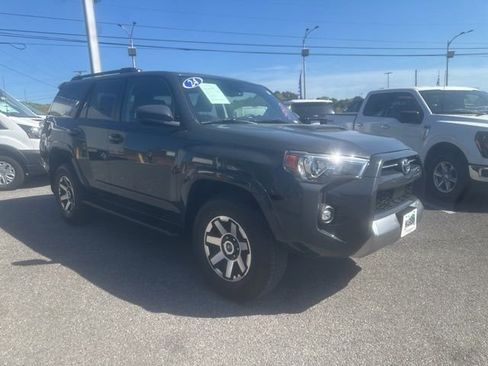 Used 2024 Toyota 4Runner TRD Off-Road AWD/4WD image 1