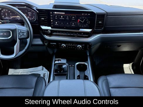 Used 2025 GMC Sierra 1500 SLT AWD/4WD image 15