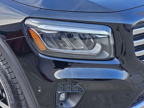 Certified 2026 Mercedes-Benz GLB 250 image 6