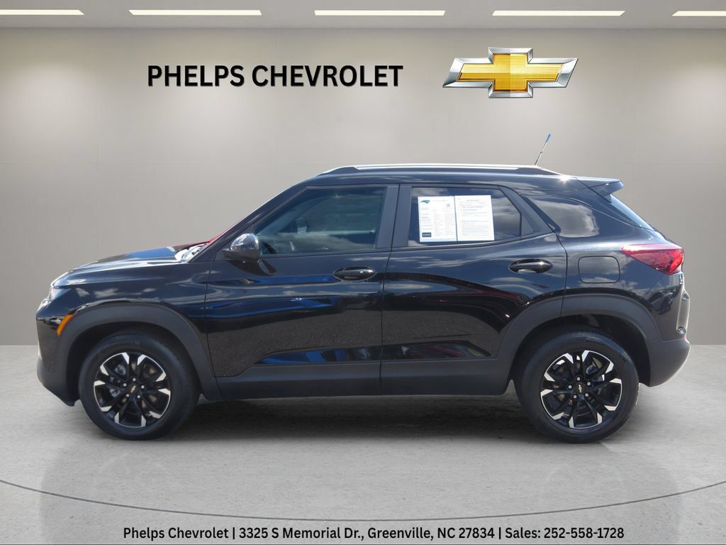 Certified 2023 Chevrolet TrailBlazer LT w/ Convenience Package FWD image 13