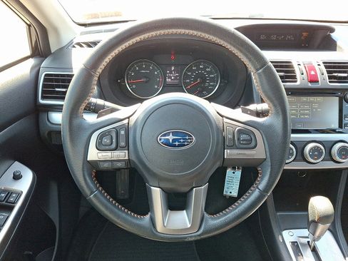 Used 2017 Subaru Crosstrek 2.0i Premium image 19