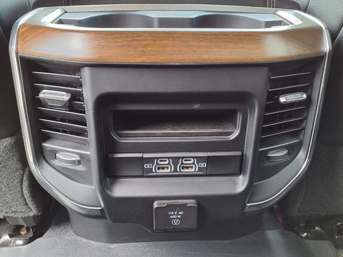 Used 2024 RAM 3500 Laramie image 16