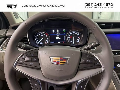 New 2026 Cadillac XT5 Premium Luxury w/ Driver Assist Package FWD image 25