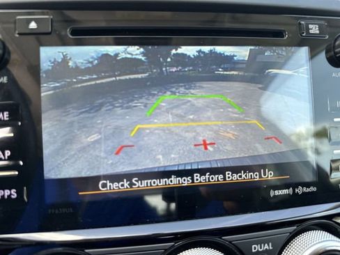 Used 2018 Subaru Forester 2.5i Touring w/ Popular Package #3B AWD/4WD image 17