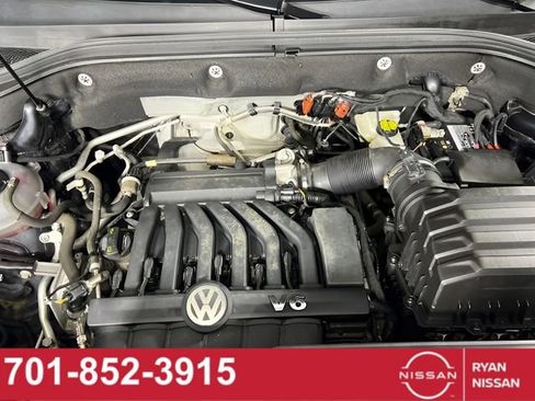 Used 2019 Volkswagen Atlas SE w/ Towing Package image 13