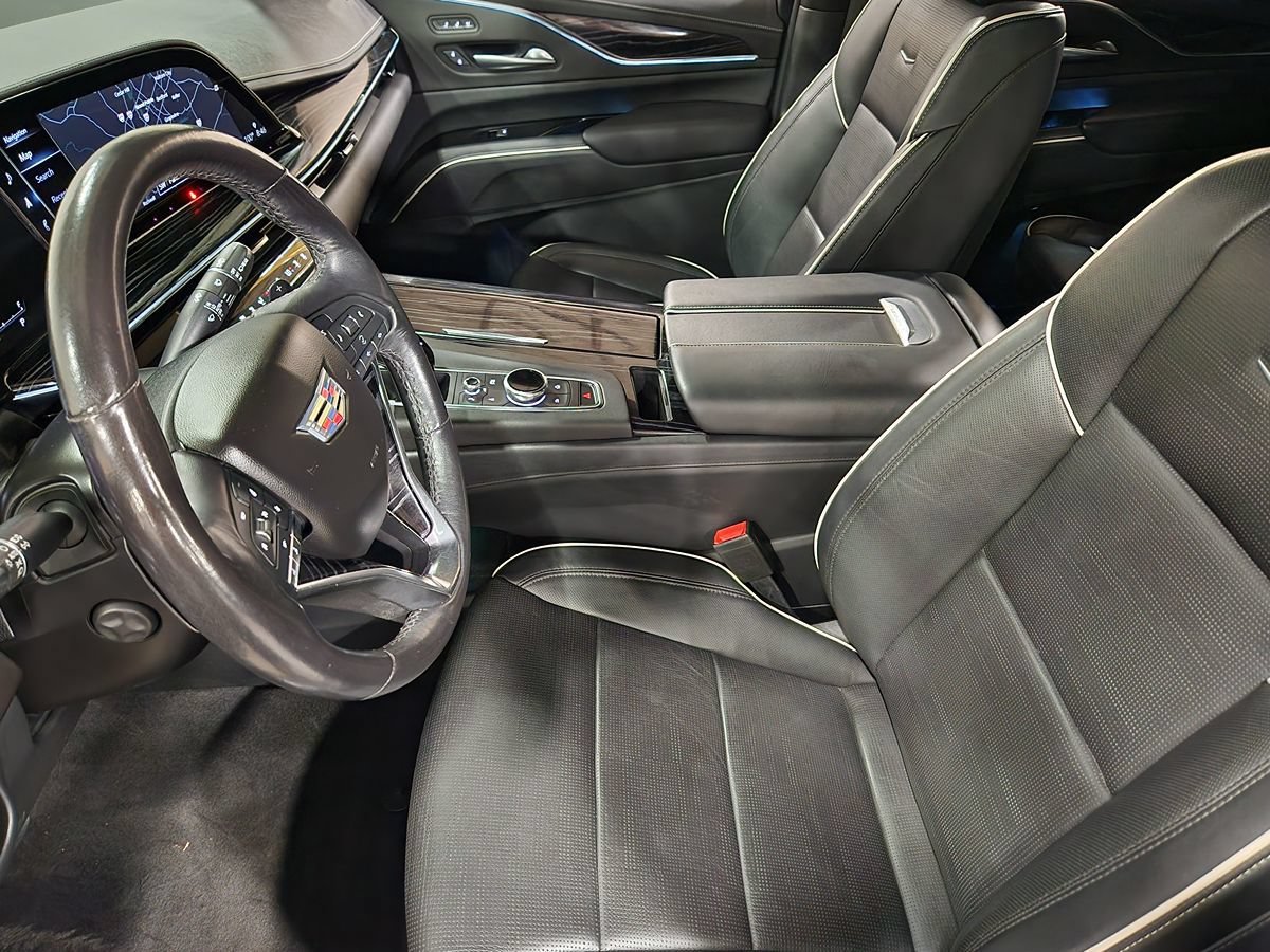 Used 2023 Cadillac Escalade ESV Sport w/ LPO, ONYX Package RWD image 31