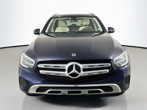 Used 2021 Mercedes-Benz GLC 300 w/ Premium Package image 3