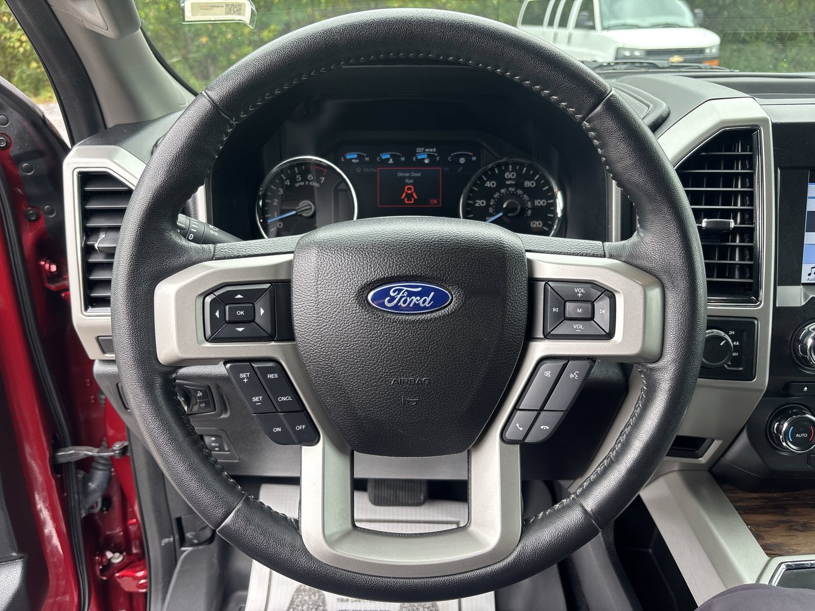Used 2018 Ford F150 Lariat AWD/4WD image 17
