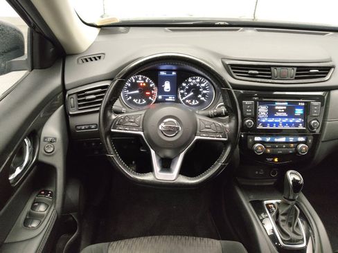 Used 2020 Nissan Rogue SV AWD/4WD image 22