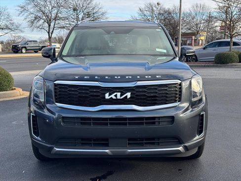 Certified 2022 Kia Telluride EX w/ EX Premium Package image 8