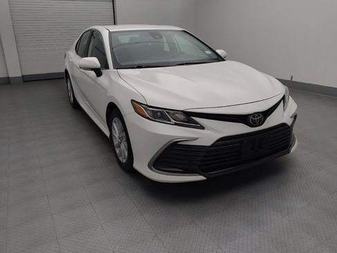 Used 2022 Toyota Camry LE w/ Cold Weather Package AWD/4WD image 14