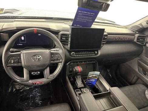 Used 2025 Toyota Sequoia TRD Pro AWD/4WD image 27