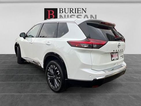 Used 2025 Nissan Rogue Platinum w/ Tech Package AWD/4WD image 9