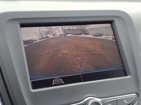 Certified 2024 Chevrolet Equinox LT w/ LPO, Floor Liner Package image 8