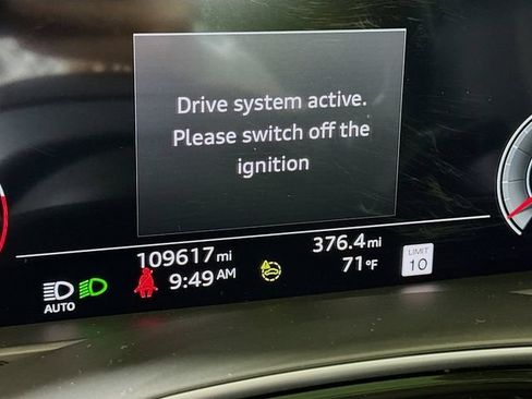 Used 2023 Audi Q7 3.0T Prestige AWD/4WD image 15