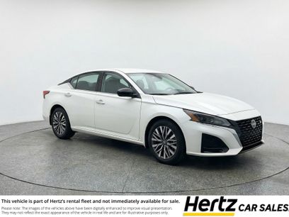 Used 2025 Nissan Altima 2.5 SV