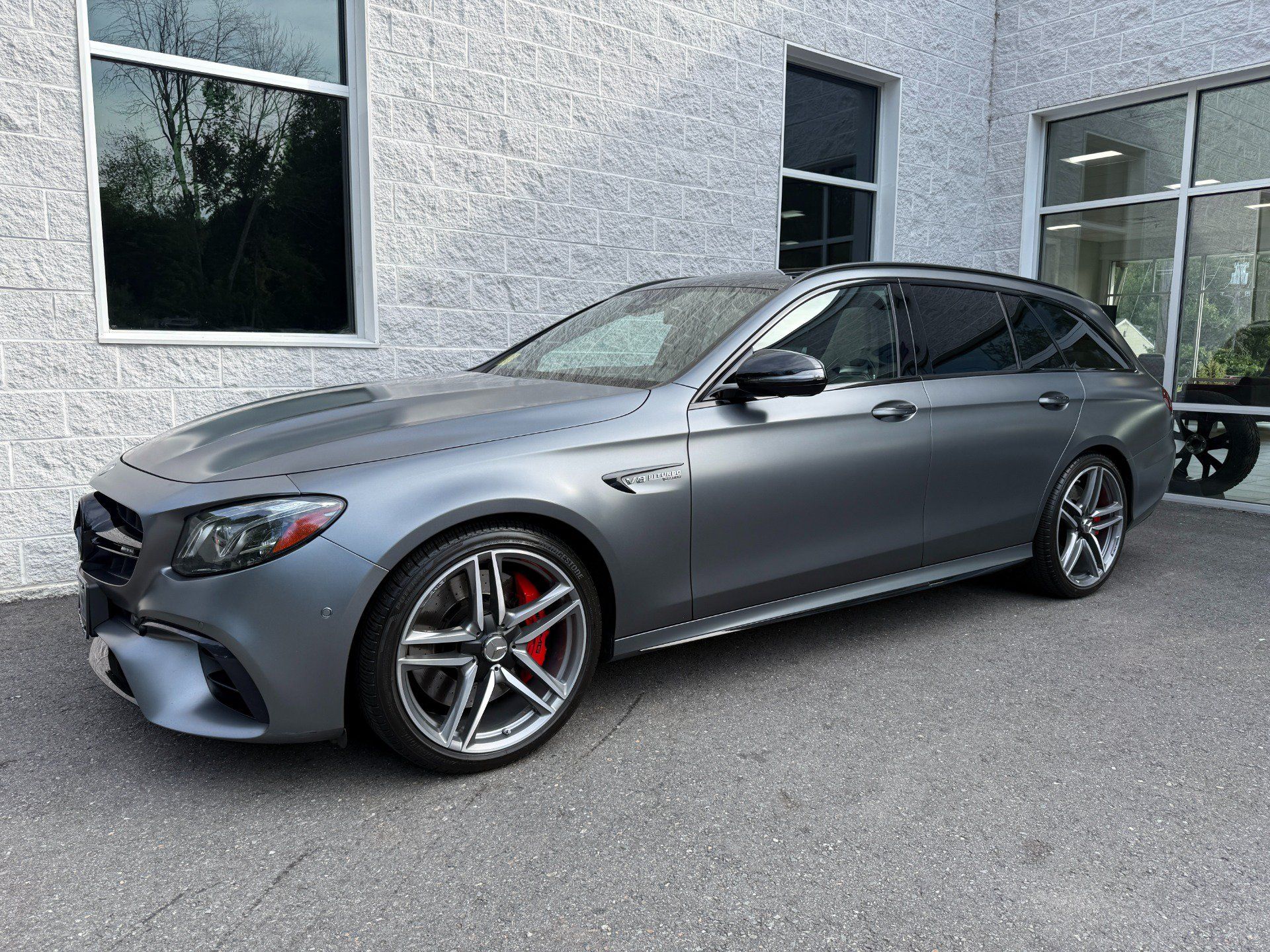 Used 2018 Mercedes-Benz E 63 AMG S image 1