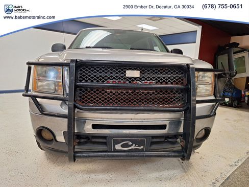Used 2011 GMC Sierra 1500 SLE w/ Power Tech Package AWD/4WD image 2