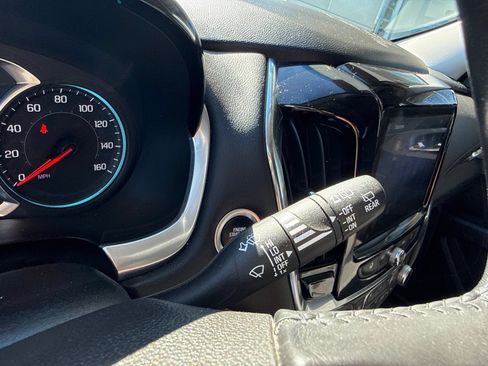 Used 2020 Chevrolet Traverse LT AWD/4WD image 37