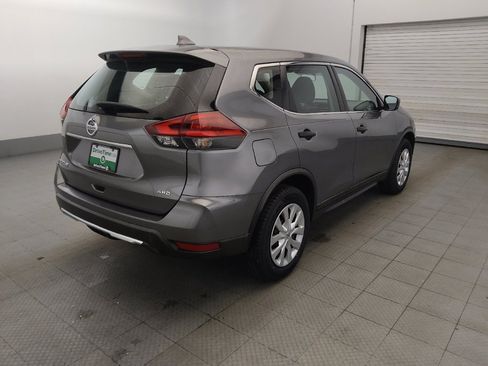 Used 2018 Nissan Rogue S image 9
