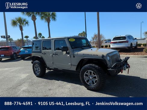 Used 2017 Jeep Wrangler Unlimited Rubicon w/ Connectivity Group image 1
