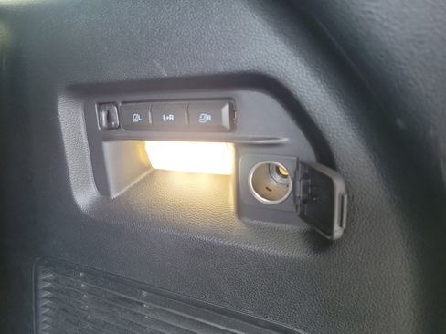 Used 2022 Ford Explorer Timberline w/ Timberline Technology Package image 9