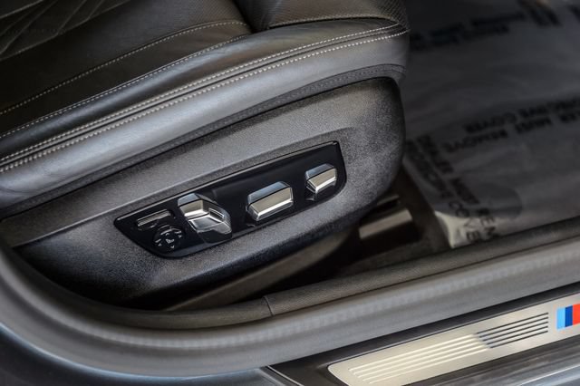 Used 2021 BMW 530i RWD image 49