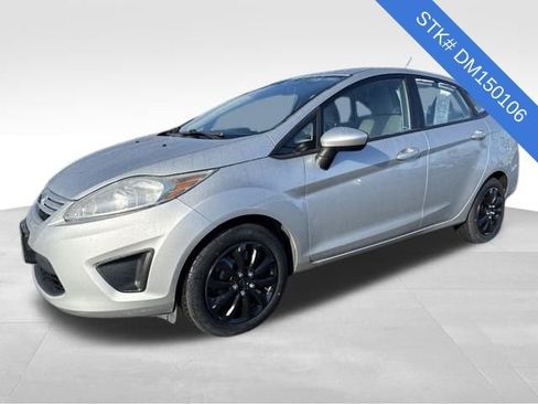 Used 2013 Ford Fiesta S image 3