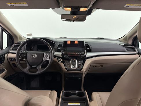Used 2018 Honda Odyssey Elite image 15
