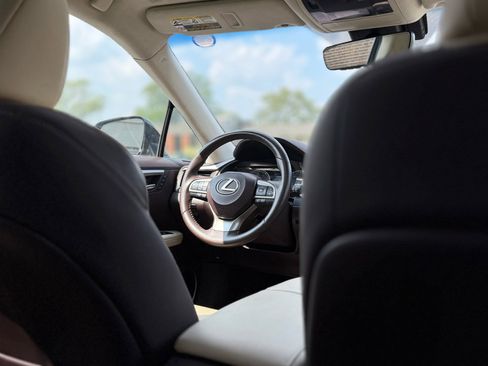 Used 2019 Lexus RX 350 AWD w/ Navigation Package image 14